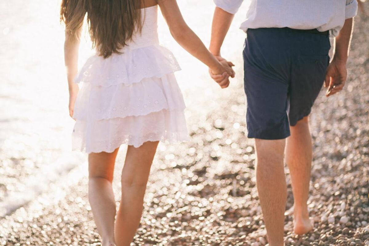 职场男人喜欢什么女人_职场男人头像_男人职场