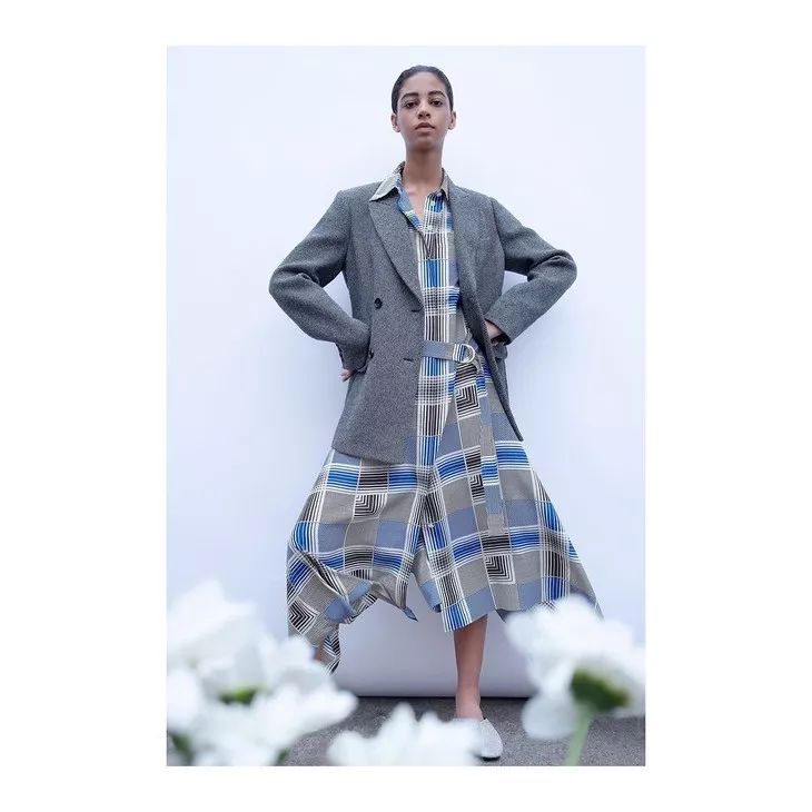 职场穿搭图片_职场穿搭女_职场怎么穿