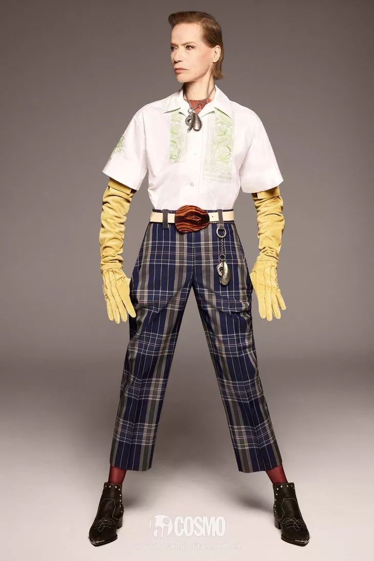 职场怎么穿_职场穿搭图片_职场穿搭女