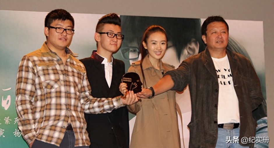 职场爱情电影_职场爱情电视剧2020年_关于职场爱情的电影