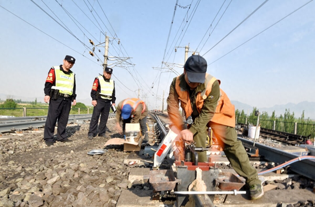 铁道警察学院招聘信息_铁道招聘警察学院有编制吗_铁道警察学院招聘