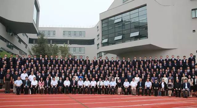 职业人的亲子关系_亲子之间有效沟通的要素和方法_职场成功者的亲子关系