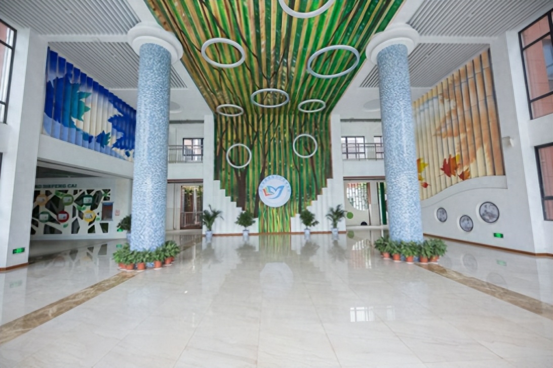 武汉白沙洲南大门教育资源武珞路小学爱家分校(图6) 武汉建设单位招聘_武汉建筑人才网招聘网_武汉市二级建造师招聘