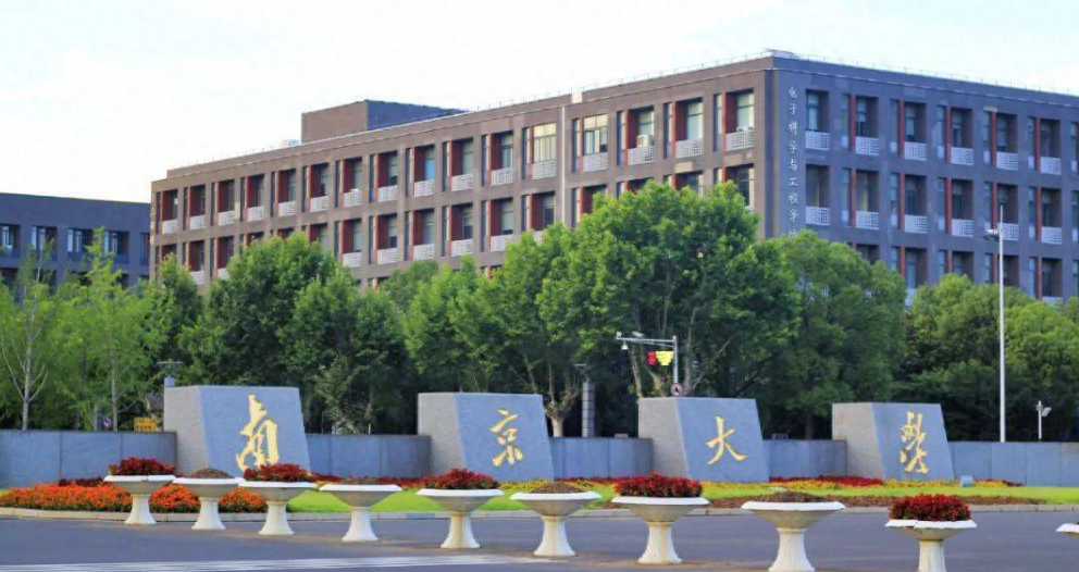 职场写作德语翻译_职场德语写作_职场德语原版引进