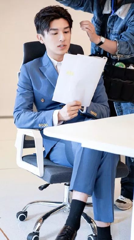 职场励志电视剧排行榜前十名_职场励志的电视剧_职场必看十大励志电视剧