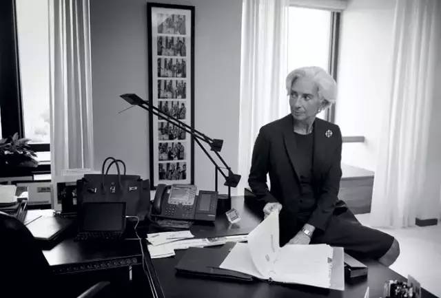 职场规则是什么_时尚女魔头职场规则_职场规则电视剧