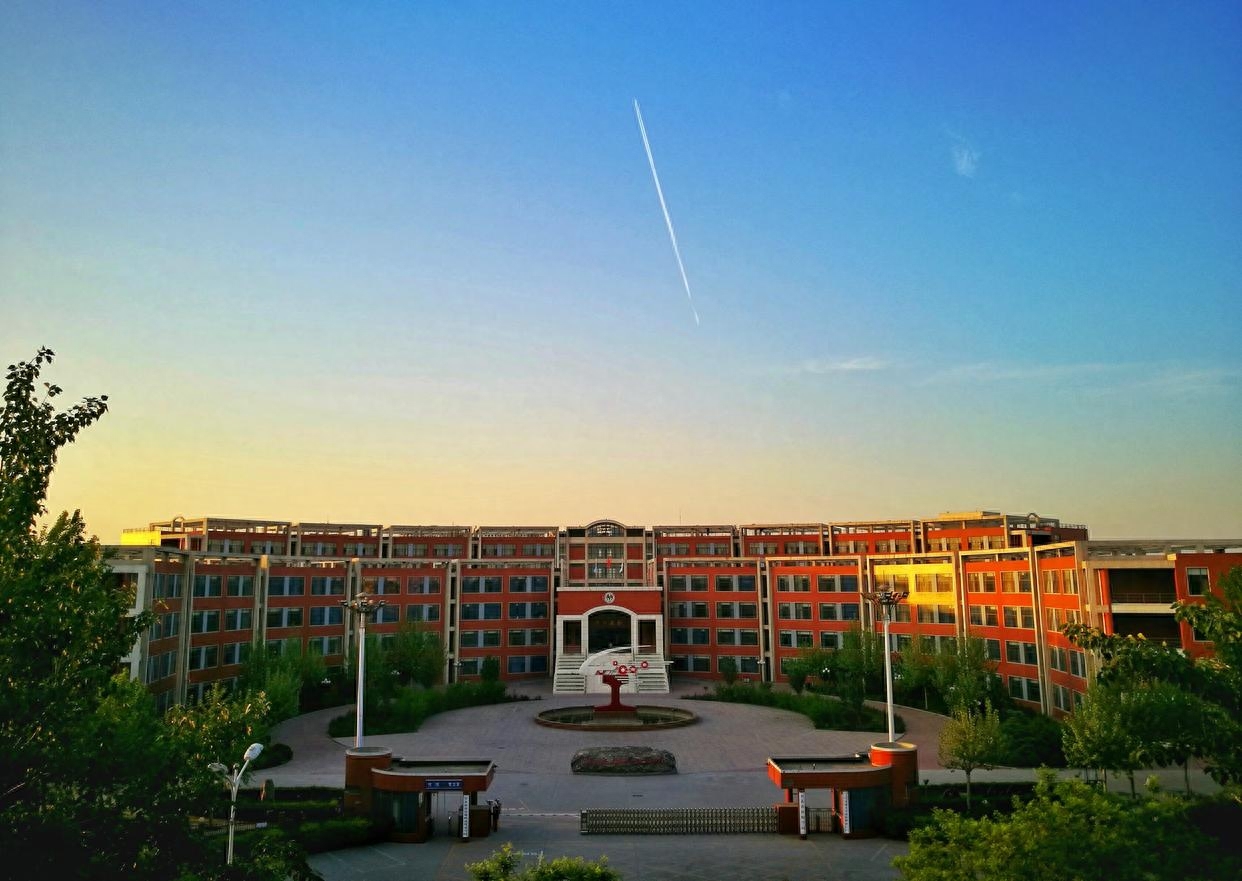 石家庄铁路公司直招_石家庄铁路段招聘_石家庄市有铁路中介招聘吗