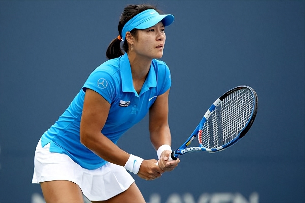 李娜和姜山夫妻却是不同的男人,你知道吗?(图3) 主持人李娜简历_主持人李娜简历_主持人李娜简历