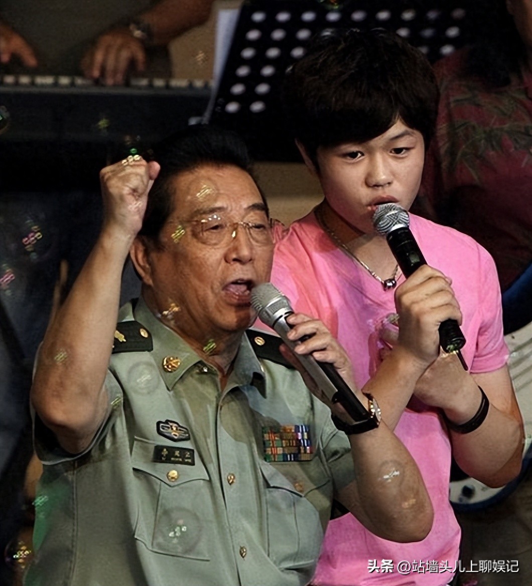 李双江妻子丁英是几婚_李双江前妻丁英简历_丁贺李双江