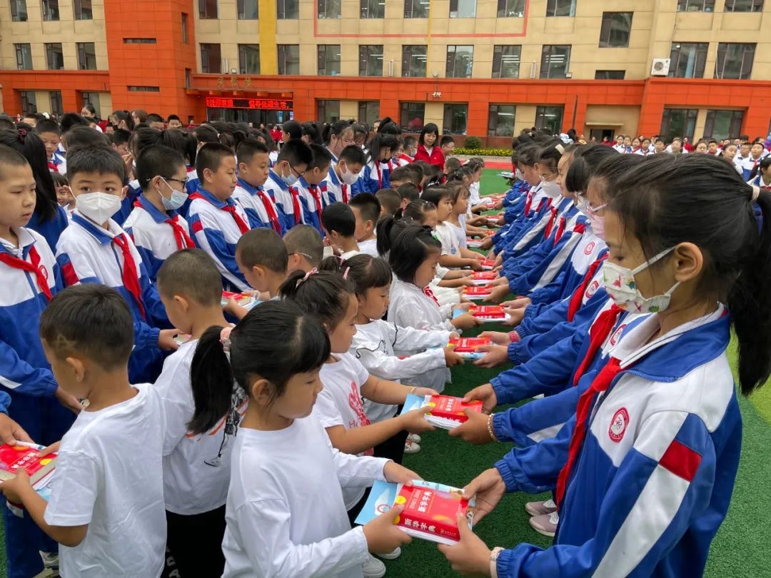 长春艺术实验中学招聘_长春招聘实验中学艺术老师信息_长春实验中学招聘信息