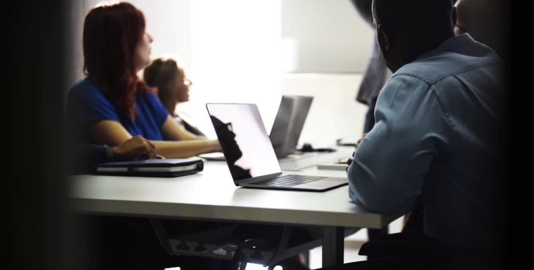 在职场上如何平衡“情绪管理”和情绪自由的关系?(图7) 职场意义情绪管理心得体会_职场情绪管理的意义_职场情绪管理重要吗