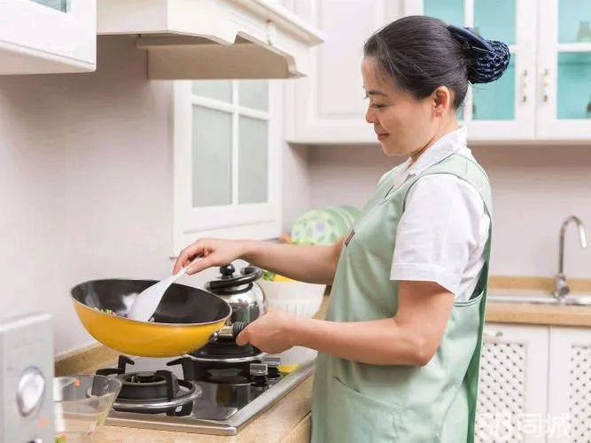 哺乳期妈妈重返职场会有哪些后顾之忧?(图2) 重返职场妈妈综艺_重返职场妈妈会上发表_妈妈重返职场