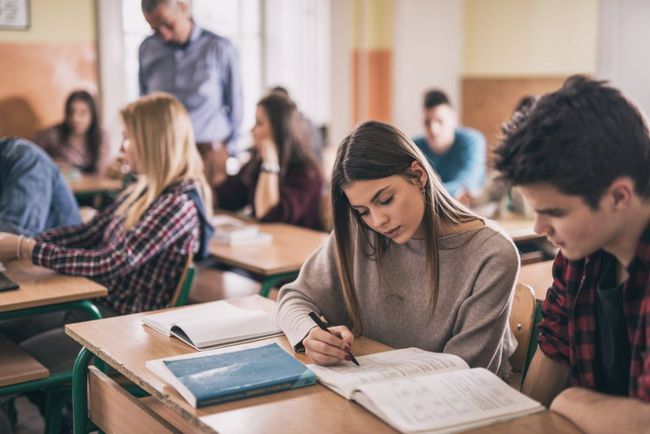 遇见自己,预见未来——上海建桥国际高中开设升学规划+生涯规划双指导(图1) 职场兴趣课_职场爱好_职业兴趣课件