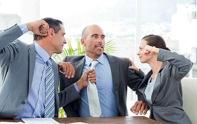 职场冲突的小剧本_视频职场_职场冲突小视频