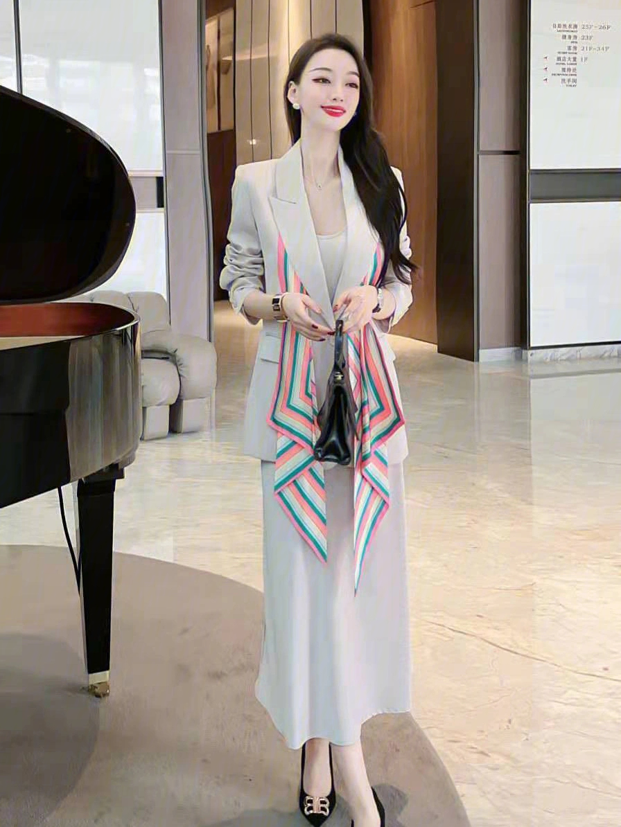 职场时尚穿搭_职场服装穿搭_职场时尚ol服装搭配