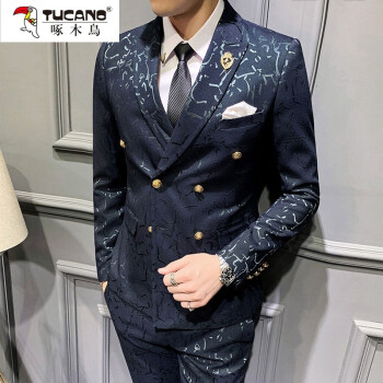 时尚职场穿搭图片_职场时装潮流图片_时尚职场装