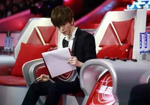 魏坤琳简历_魏坤琳什么学历_魏坤琳是干什么的