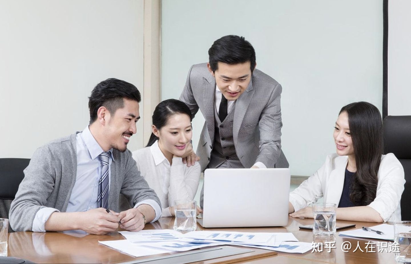 职场是啥_职场指什么_职场是什么样的