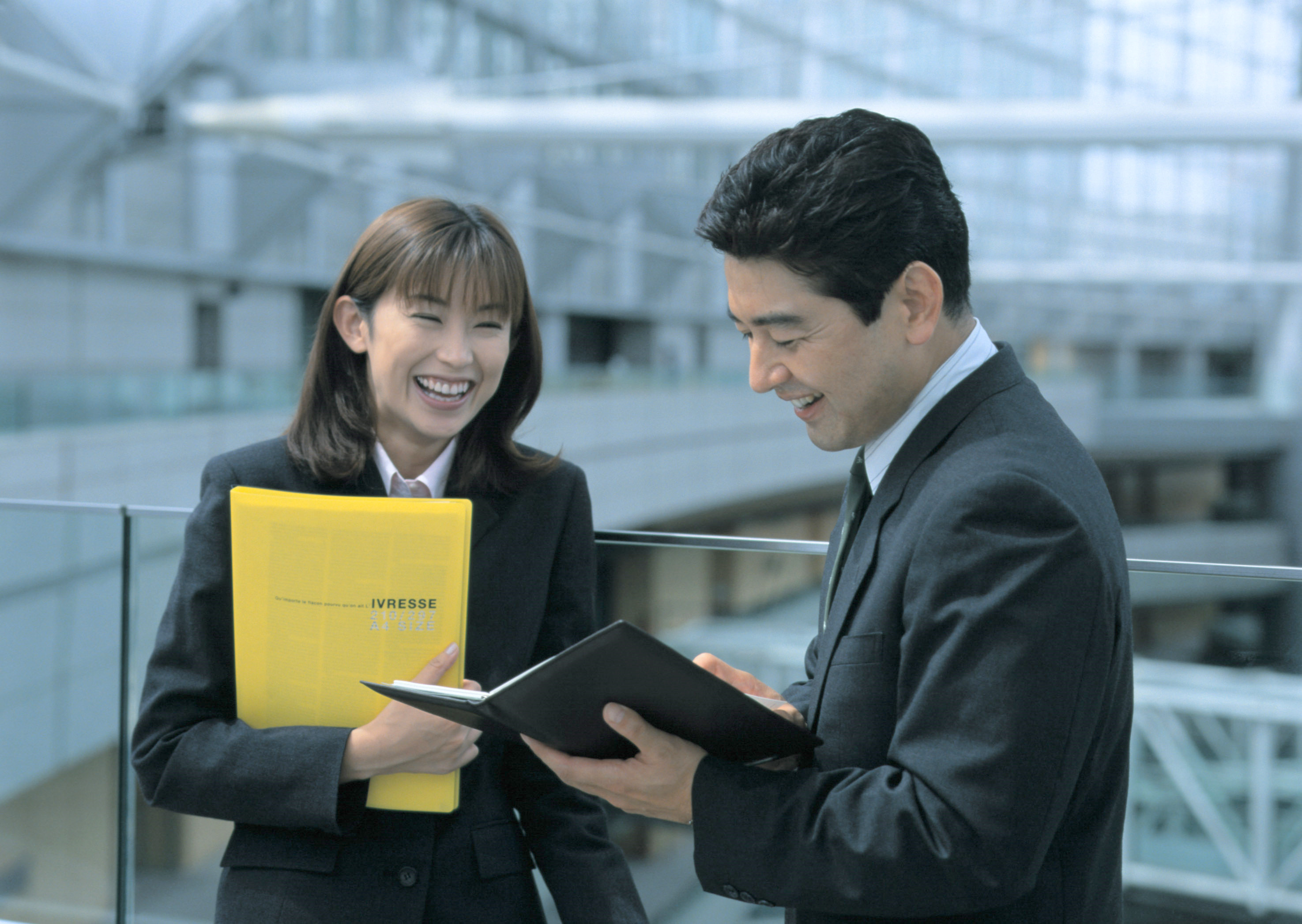 勉强工作场所中的紧张关系(WorkplaceBullying)处置开展探讨(图1) 国外工作压力大吗_国外职场压力_国外压力小