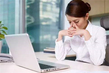 职场压迫叫什么_职场女性心理解压方法_职场女性压力大如何解压