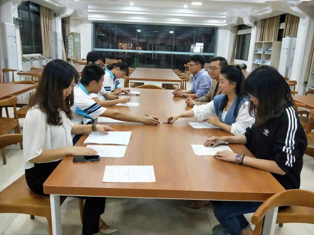 胡桂挺开庭_桂敏诲案件_宜州胡桂敏简历