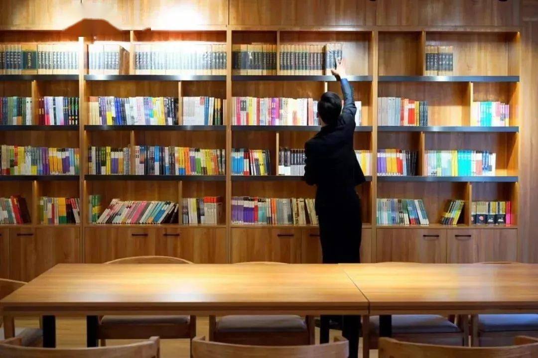 苏州图书管理员招聘_苏州图书馆招聘_苏州招聘图书管理员是真的吗