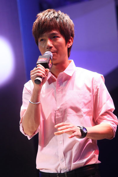 歌手蔡国庆简历_歌手蔡国庆资料_歌手蔡国庆个人资料简介