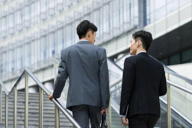 职场边缘化意味被炒么_职场边缘化_职场边缘化什么意思
